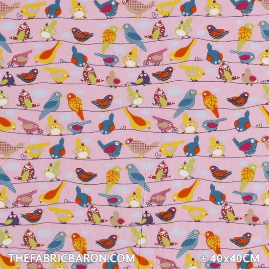 Kinderstof - Een vogel op een tak roze