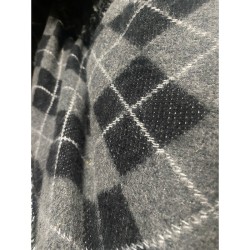 Knitted Check Design - Grey