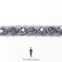 Lace Ribbon Rose and Pearl 30mm - Grey