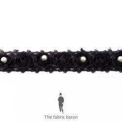 Lace Ribbon Rose and Pearl 30mm - Black